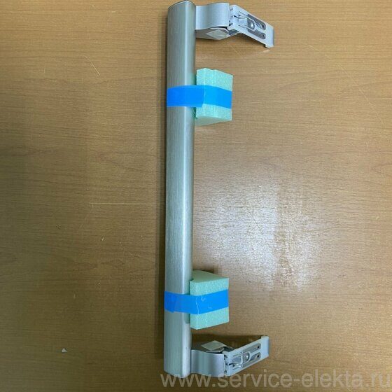 42159988 (42315793) Ручка двери холодильной камеры холодильника Scandilux R 711 EZ B, CNF341EZ B, FN711E D/X, CNF379EZ X